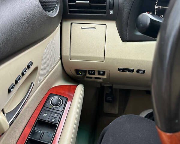 Черный Лексус РХ, объемом двигателя 3.46 л и пробегом 260 тыс. км за 18500 $, фото 6 на Automoto.ua