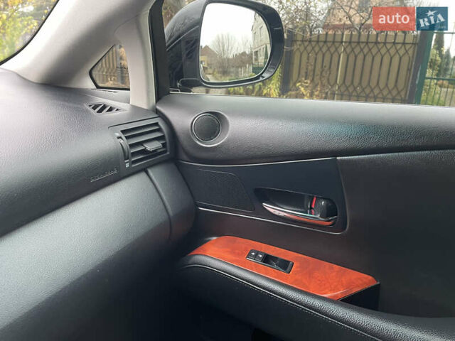 Чорний Лексус РХ, об'ємом двигуна 3.46 л та пробігом 181 тис. км за 15999 $, фото 28 на Automoto.ua