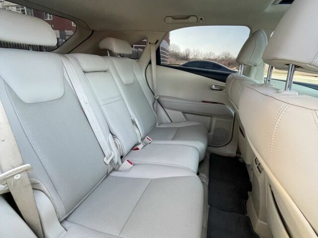 Чорний Лексус РХ, об'ємом двигуна 3.5 л та пробігом 271 тис. км за 16700 $, фото 4 на Automoto.ua