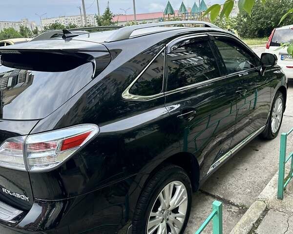 Черный Лексус РХ, объемом двигателя 3.46 л и пробегом 225 тыс. км за 18700 $, фото 1 на Automoto.ua