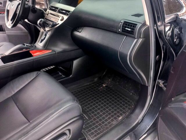 Черный Лексус РХ, объемом двигателя 3.5 л и пробегом 23200 тыс. км за 15500 $, фото 9 на Automoto.ua