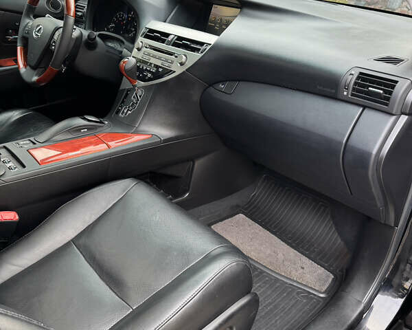 Лексус РХ 2010 в Киеве на Automoto.ua Черный Лексус РХ, объемом двигателя 3.46 л и пробегом 214 тыс. км за 14999 $, фото 30 на Automoto.ua