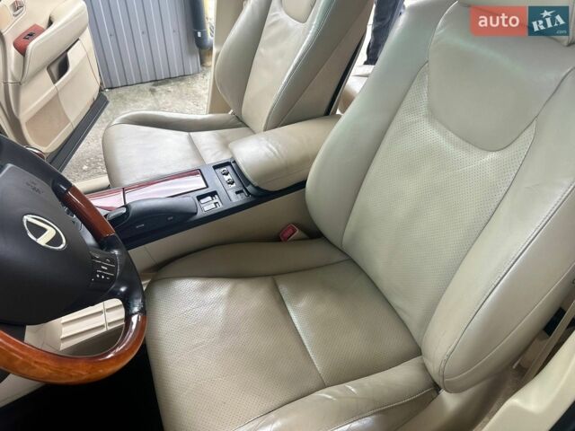 Чорний Лексус РХ, об'ємом двигуна 3.46 л та пробігом 250 тис. км за 15500 $, фото 24 на Automoto.ua