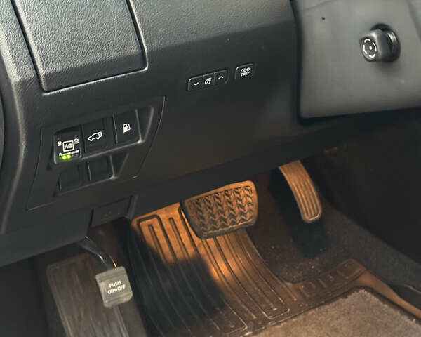 Черный Лексус РХ, объемом двигателя 3.46 л и пробегом 215 тыс. км за 14499 $, фото 18 на Automoto.ua