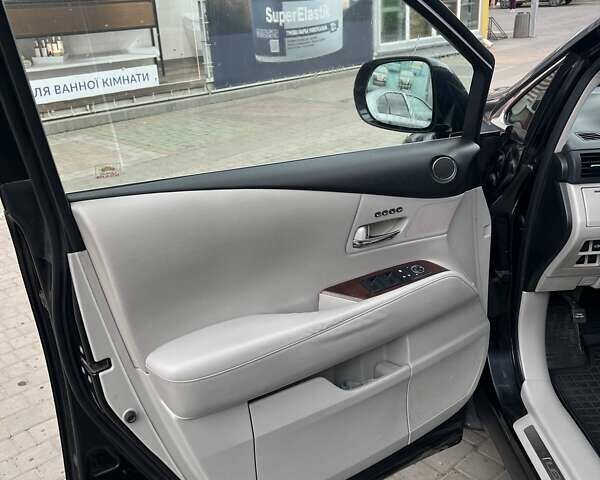 Чорний Лексус РХ, об'ємом двигуна 3.46 л та пробігом 290 тис. км за 16500 $, фото 15 на Automoto.ua