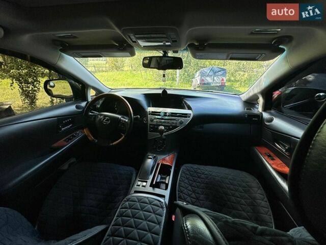 Черный Лексус РХ, объемом двигателя 3.46 л и пробегом 233 тыс. км за 18000 $, фото 18 на Automoto.ua