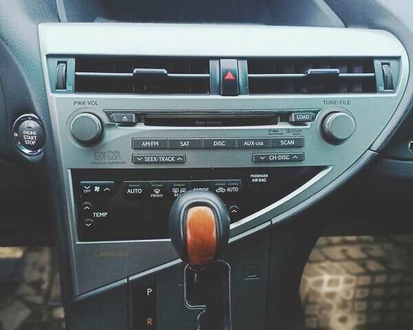 Черный Лексус РХ, объемом двигателя 3.46 л и пробегом 210 тыс. км за 18000 $, фото 40 на Automoto.ua