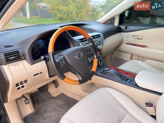 Черный Лексус РХ, объемом двигателя 3.5 л и пробегом 180 тыс. км за 15700 $, фото 22 на Automoto.ua