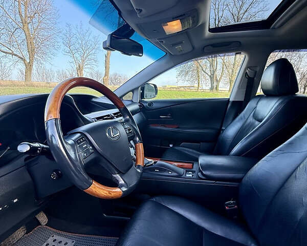 Черный Лексус РХ, объемом двигателя 3.46 л и пробегом 200 тыс. км за 14750 $, фото 16 на Automoto.ua