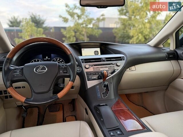 Черный Лексус РХ, объемом двигателя 3.5 л и пробегом 198 тыс. км за 13900 $, фото 12 на Automoto.ua
