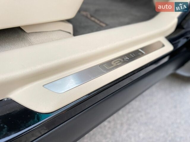 Черный Лексус РХ, объемом двигателя 3.5 л и пробегом 180 тыс. км за 15700 $, фото 44 на Automoto.ua