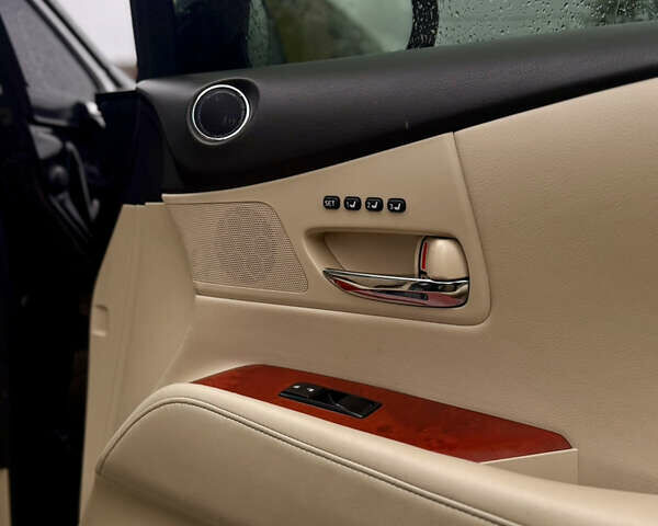 Чорний Лексус РХ, об'ємом двигуна 3.46 л та пробігом 120 тис. км за 18999 $, фото 30 на Automoto.ua