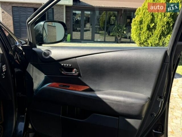 Черный Лексус РХ, объемом двигателя 3.46 л и пробегом 260 тыс. км за 17000 $, фото 10 на Automoto.ua
