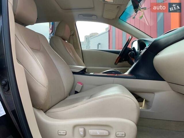 Черный Лексус РХ, объемом двигателя 3.46 л и пробегом 211 тыс. км за 16490 $, фото 9 на Automoto.ua