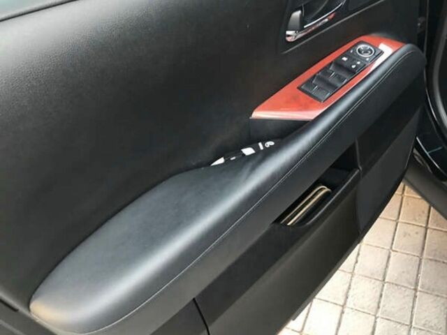 Черный Лексус РХ, объемом двигателя 3.46 л и пробегом 170 тыс. км за 16700 $, фото 20 на Automoto.ua