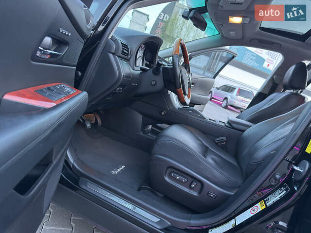 Черный Лексус РХ, объемом двигателя 3.5 л и пробегом 136 тыс. км за 17400 $, фото 54 на Automoto.ua