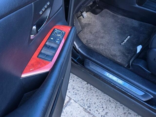 Чорний Лексус РХ, об'ємом двигуна 3.46 л та пробігом 125 тис. км за 18000 $, фото 14 на Automoto.ua