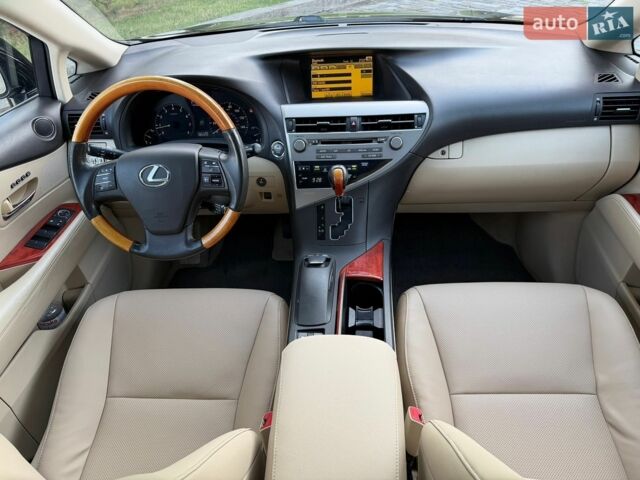 Чорний Лексус РХ, об'ємом двигуна 3.46 л та пробігом 185 тис. км за 12900 $, фото 12 на Automoto.ua