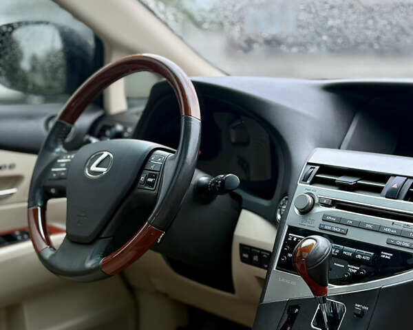 Черный Лексус РХ, объемом двигателя 3.46 л и пробегом 120 тыс. км за 18799 $, фото 32 на Automoto.ua