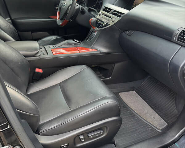 Лексус РХ 2010 в Киеве на Automoto.ua Черный Лексус РХ, объемом двигателя 3.46 л и пробегом 214 тыс. км за 14999 $, фото 28 на Automoto.ua