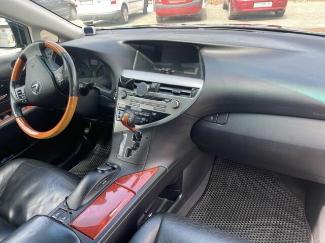 Черный Лексус РХ, объемом двигателя 3.5 л и пробегом 250 тыс. км за 23000 $, фото 6 на Automoto.ua