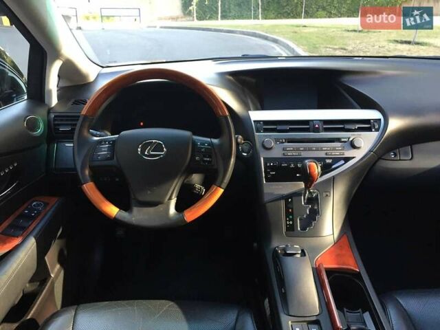 Черный Лексус РХ, объемом двигателя 3.5 л и пробегом 250 тыс. км за 17900 $, фото 4 на Automoto.ua