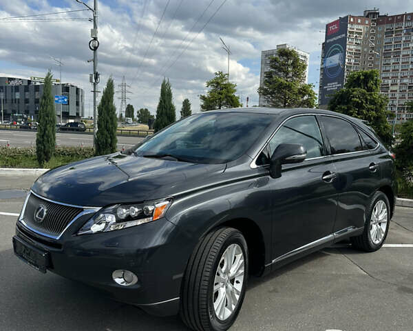 Черный Лексус РХ, объемом двигателя 3.46 л и пробегом 225 тыс. км за 18400 $, фото 1 на Automoto.ua