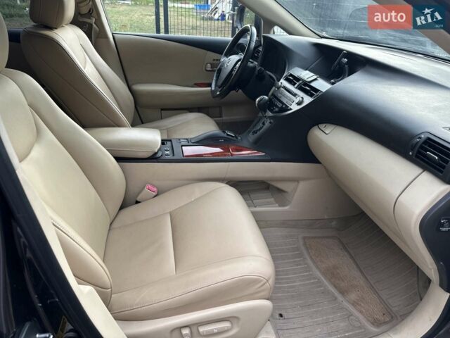Черный Лексус РХ, объемом двигателя 3.46 л и пробегом 262 тыс. км за 17800 $, фото 3 на Automoto.ua