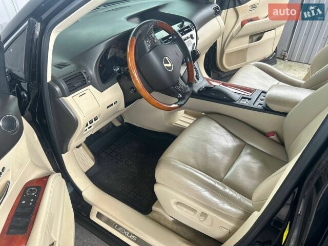 Чорний Лексус РХ, об'ємом двигуна 3.46 л та пробігом 250 тис. км за 15500 $, фото 23 на Automoto.ua