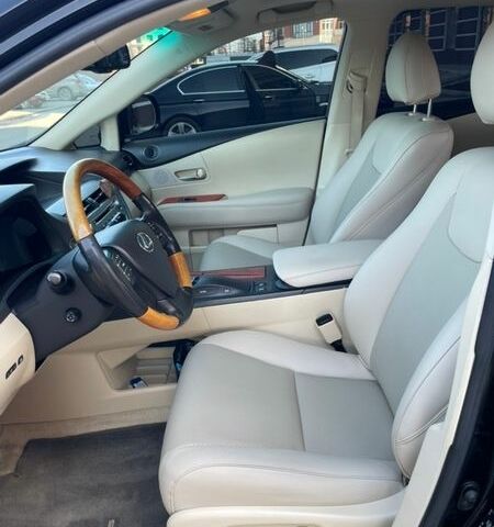 Черный Лексус РХ, объемом двигателя 3.5 л и пробегом 271 тыс. км за 16700 $, фото 4 на Automoto.ua