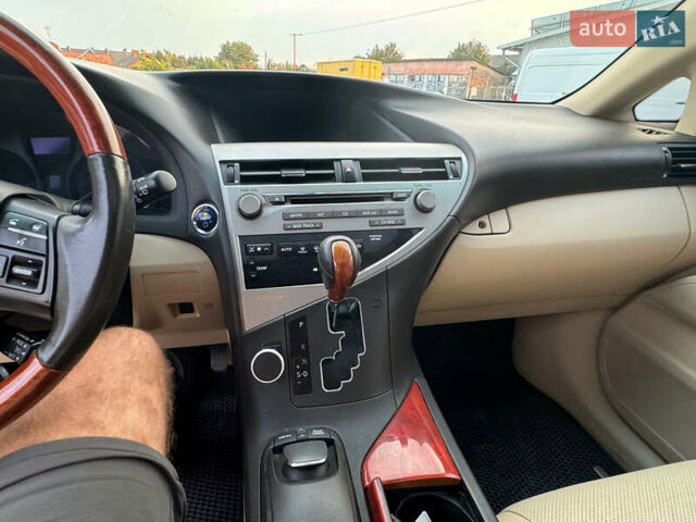 Черный Лексус РХ, объемом двигателя 3.46 л и пробегом 142 тыс. км за 18800 $, фото 41 на Automoto.ua