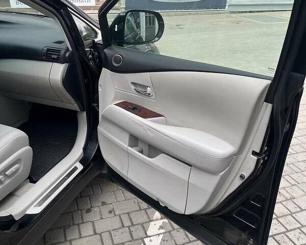 Чорний Лексус РХ, об'ємом двигуна 3.46 л та пробігом 290 тис. км за 16500 $, фото 11 на Automoto.ua