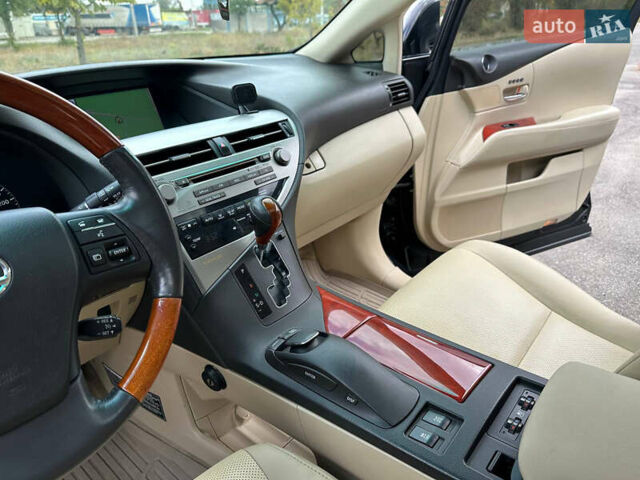 Черный Лексус РХ, объемом двигателя 3.46 л и пробегом 172 тыс. км за 16700 $, фото 15 на Automoto.ua