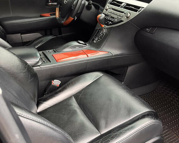 Черный Лексус РХ, объемом двигателя 3.46 л и пробегом 193 тыс. км за 18200 $, фото 7 на Automoto.ua