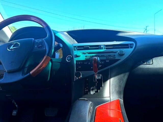 Черный Лексус РХ, объемом двигателя 3.5 л и пробегом 260 тыс. км за 17300 $, фото 2 на Automoto.ua