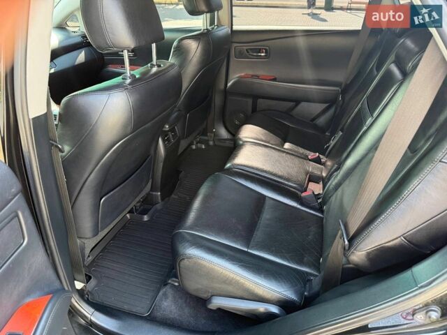 Черный Лексус РХ, объемом двигателя 3.46 л и пробегом 307 тыс. км за 13900 $, фото 33 на Automoto.ua