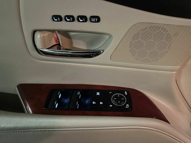 Черный Лексус РХ, объемом двигателя 3.5 л и пробегом 173 тыс. км за 16700 $, фото 22 на Automoto.ua