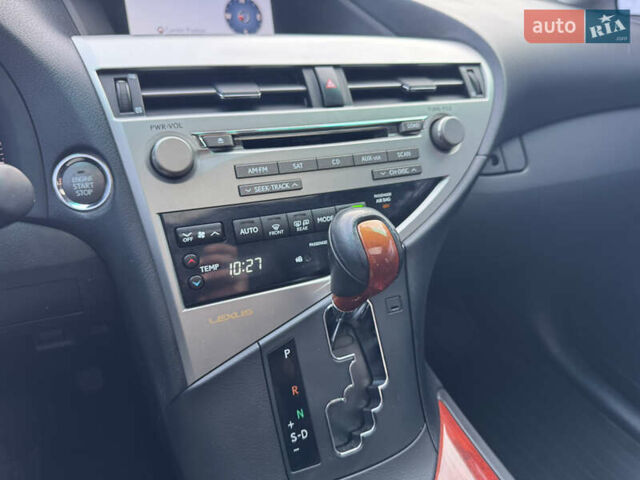 Черный Лексус РХ, объемом двигателя 3.46 л и пробегом 126 тыс. км за 17500 $, фото 17 на Automoto.ua