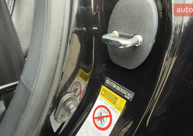 Чорний Лексус РХ, об'ємом двигуна 3.46 л та пробігом 203 тис. км за 15500 $, фото 37 на Automoto.ua