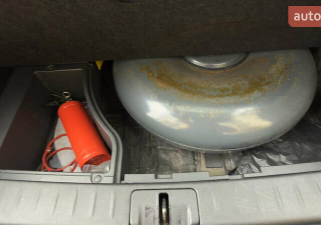 Чорний Лексус РХ, об'ємом двигуна 3.46 л та пробігом 203 тис. км за 15500 $, фото 42 на Automoto.ua