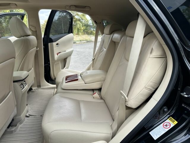 Черный Лексус РХ, объемом двигателя 3.5 л и пробегом 170 тыс. км за 16700 $, фото 8 на Automoto.ua