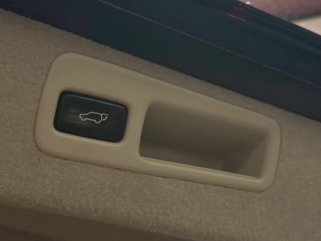 Черный Лексус РХ, объемом двигателя 3.5 л и пробегом 173 тыс. км за 16700 $, фото 14 на Automoto.ua