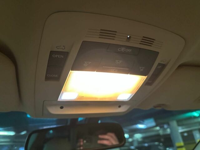 Черный Лексус РХ, объемом двигателя 3.5 л и пробегом 173 тыс. км за 16700 $, фото 13 на Automoto.ua