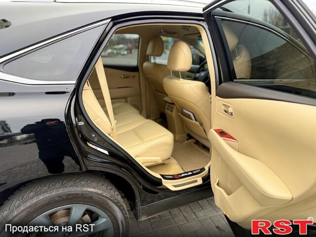 Черный Лексус РХ, объемом двигателя 3.5 л и пробегом 206 тыс. км за 15700 $, фото 11 на Automoto.ua