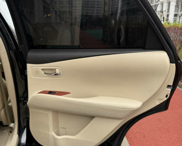 Черный Лексус РХ, объемом двигателя 3.5 л и пробегом 186 тыс. км за 18900 $, фото 45 на Automoto.ua