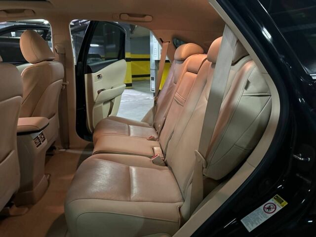 Черный Лексус РХ, объемом двигателя 3.5 л и пробегом 173 тыс. км за 16700 $, фото 23 на Automoto.ua