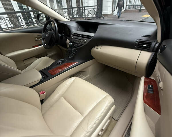 Черный Лексус РХ, объемом двигателя 3.5 л и пробегом 186 тыс. км за 18900 $, фото 41 на Automoto.ua