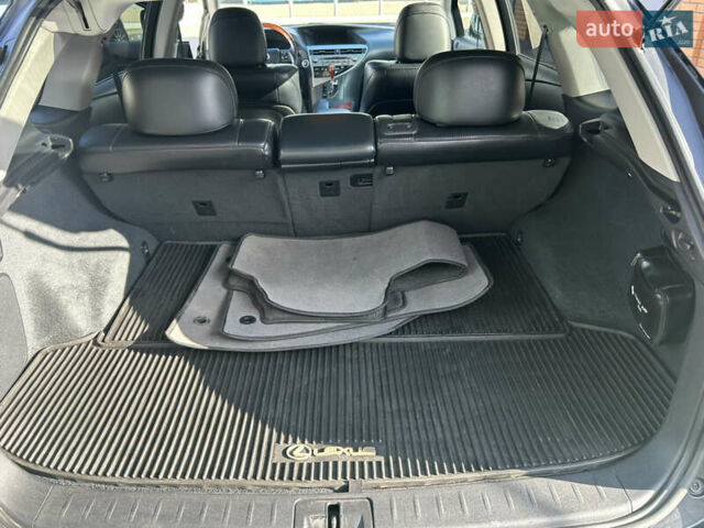 Лексус РХ 2011 у Києві на Automoto.ua Чорний Лексус РХ, об'ємом двигуна 3.46 л та пробігом 213 тис. км за 16900 $, фото 8 на Automoto.ua