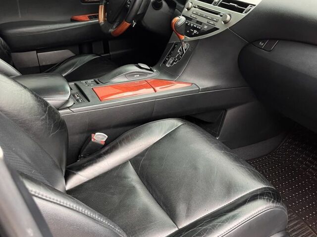 Лексус РХ 2011 в Харькове на Automoto.ua Черный Лексус РХ, объемом двигателя 3.5 л и пробегом 193 тыс. км за 18500 $, фото 4 на Automoto.ua