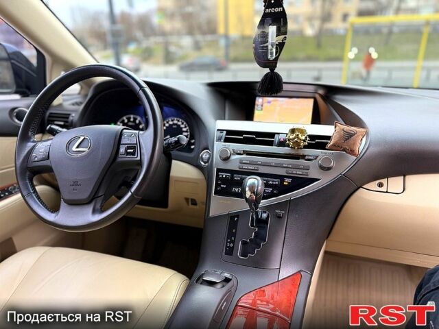 Черный Лексус РХ, объемом двигателя 3.5 л и пробегом 206 тыс. км за 15700 $, фото 7 на Automoto.ua